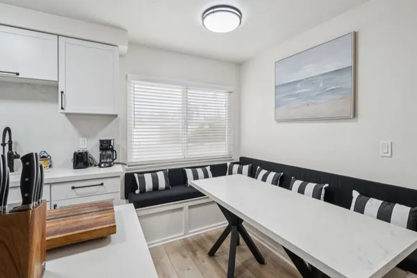 Photo 1 - 2 Bed Beach Condo #125