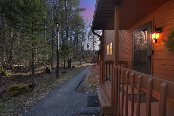 Photo 1 - Uncas 16N - Spacious & Scenic Townhome