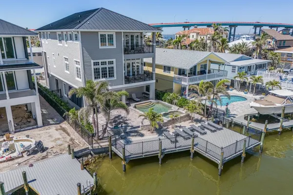 Photo 1 - 260 Coastal Luxe Retreat: 5BD/4.5BA, Pool & Spa, Water Views