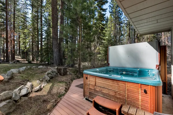Photo 1 - Sundown Lodge