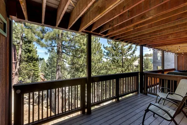 Photo 1 - Snowflake Chalet