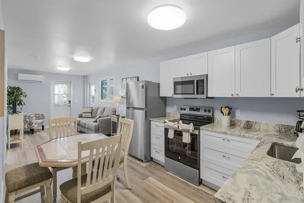 Photo 1 - 815 Third Street Escape: 2BD Cottage, Close to Restaurants!