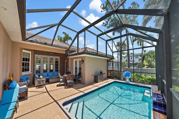 Photo 1 - Sapphire Shores