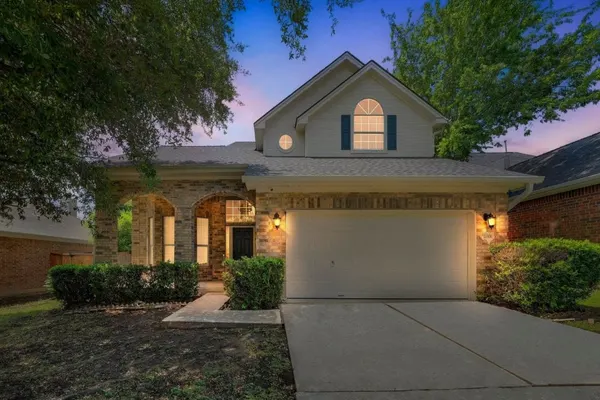 Photo 1 - Modern 4BR Gem Chic Comfort in Austin