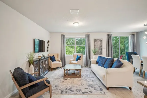 Photo 1 - Relaxing Pet-Friendly Spring Hill Escape