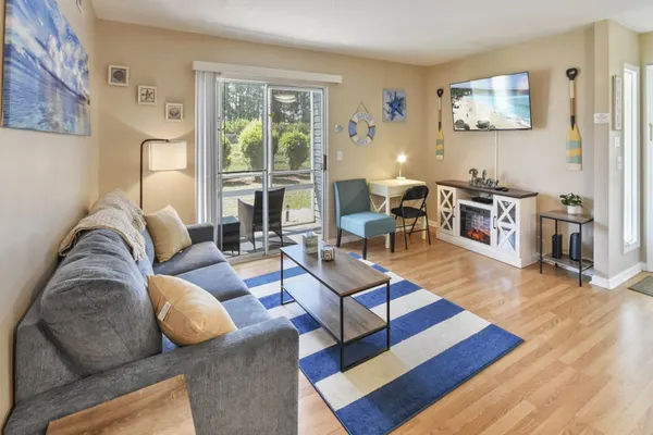 Photo 1 - Retreat at Glenns Bay 203E
