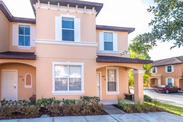 Photo 1 - 4BR Townhome at Regal Oaks Resort Close to Disney