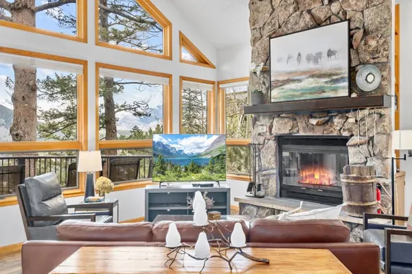 Photo 1 - Montane Luxury Vacation Rental at Windcliff
