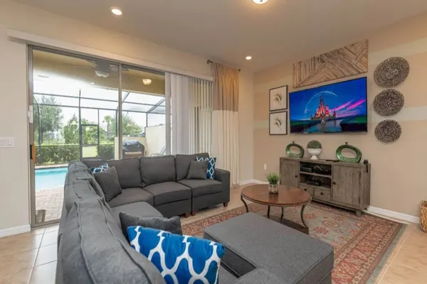 Photo 1 - Family-Friendly 5BR Retreat | Splash Pool + Resort Amenities + No Rear Neighbors
