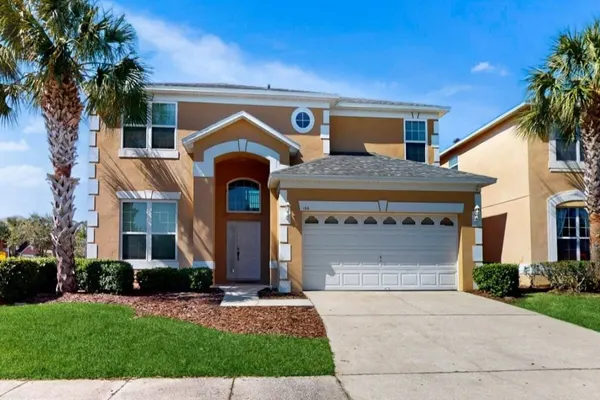 Photo 1 - Spectacular 7 BR, 4.5 BA Retreat with Pool (166)
