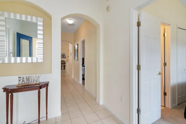 Photo 1 - Gated 4 bed with Pool and Spa close to Disney