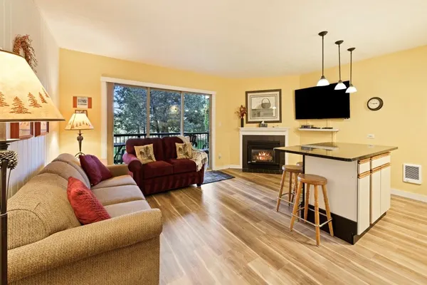 Photo 1 - Ski Condo 138