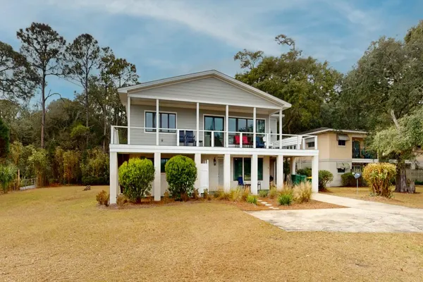 Photo 1 - CLUBHOUSE COTTAGE