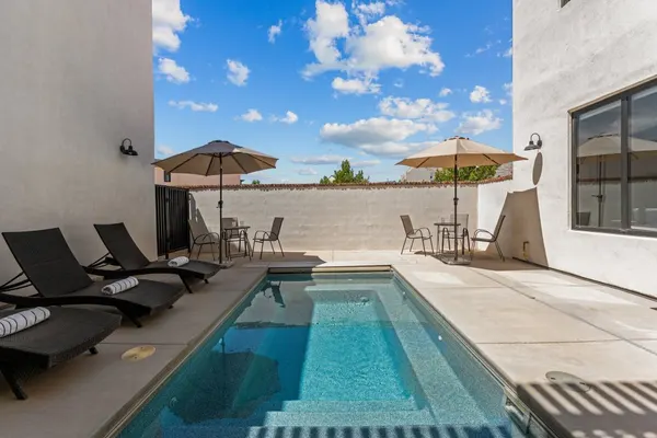 Photo 1 - Desert Jewel with Private Gym and Pool
