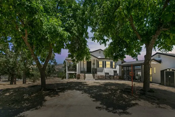 Photo 1 - Desert Mountain Escape with Private Hot Tub