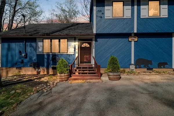 Photo 1 - The Dylan House