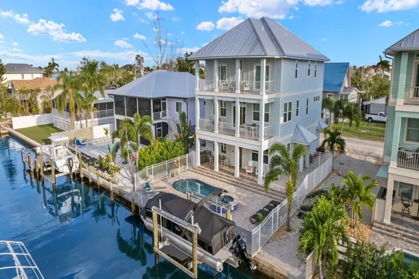 Photo 1 - 143 Catch and Relax: 5BR Home w/ Pool & Spa!