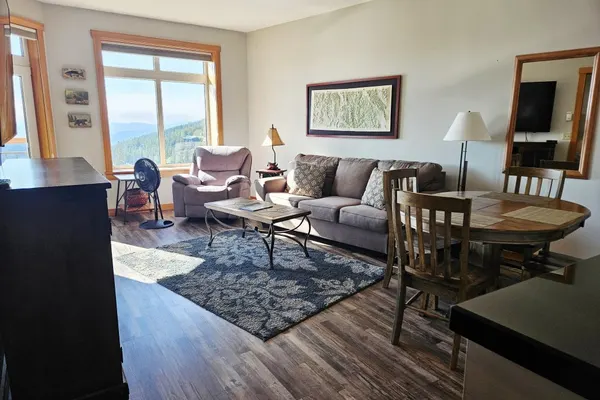 Photo 1 - White Pine 509 - One Bedroom