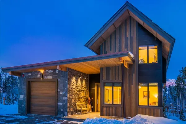 Photo 1 - 7 Rolling Ridge