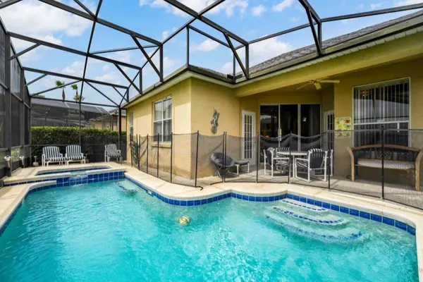 Photo 1 - Calabay Comfort - 4BR Pool & Spa Near Disney