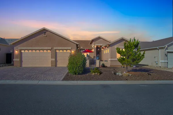 Photo 1 - Cozy Prescott Valley Home near Trails & Lakes