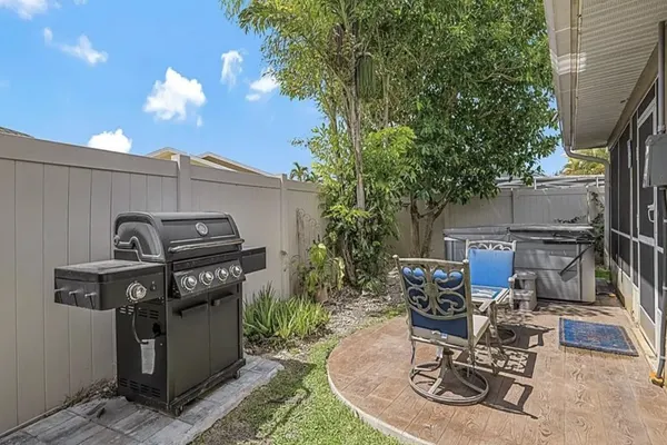 Photo 1 - Fall in Naples – Hot Tub on 107th