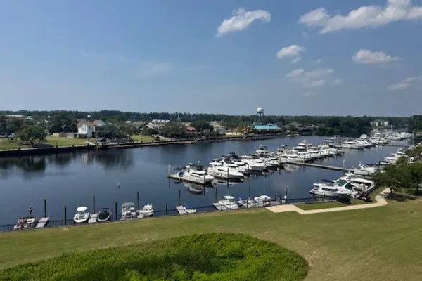 Photo 1 - Yacht Club 2-601