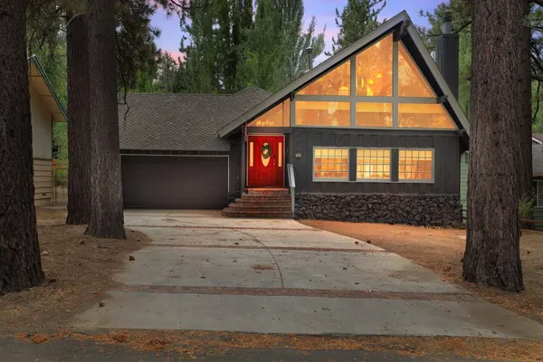 Photo 1 - Big Bear Lake Cabin  with Game Room