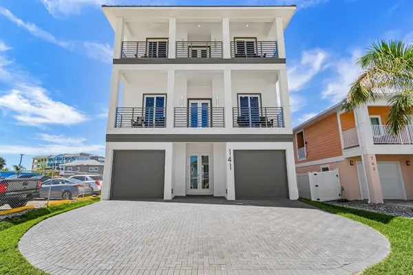 Photo 1 - 141 Brand New Luxury 6BR/6BA Build w/ Heated Pool!