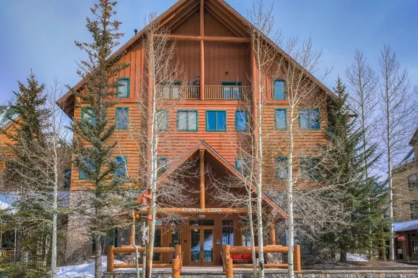 Photo 1 - Arapahoe Lodge-1BR and Murphy Condo -Kids Ski Free