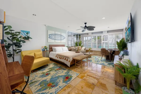 Photo 1 - Colony Surf 208