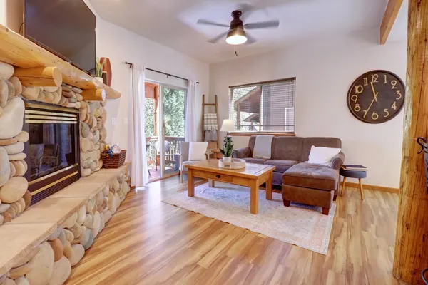 Photo 1 - 122 Lookout Ridge