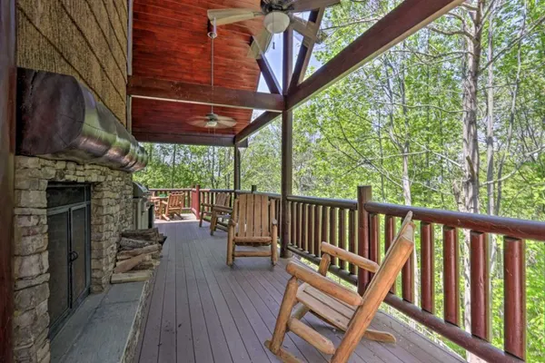 Photo 1 - Pine Cone Cabin