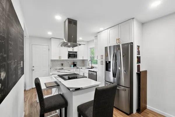 Photo 1 - Spacious Getaway Near DC & Potomac River