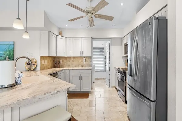 Photo 1 - 5550 Palmetto Paradise: 3BR w/ Gulf Views, Heated Pool