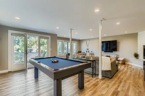 Photo 1 - Mountain Luxury in Old Town w Spa-Walk to Main 440