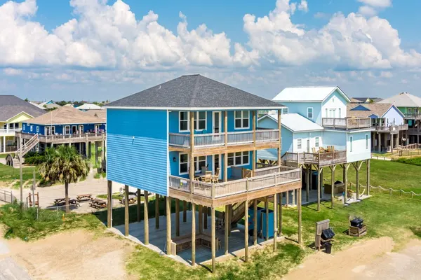 Photo 1 - Oceanfront Manor