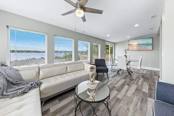 Photo 1 - Coastal Dreams 1308