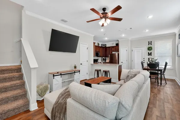 Photo 1 - Cozy 3BR in Gated Community Near JBSA & SeaWorld