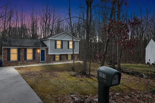 Photo 1 - Manassas Comfort Cozy 3BR Family Home