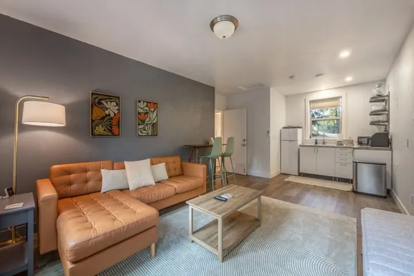 Photo 1 - Evergreen Retreat B 30 Night Minimum