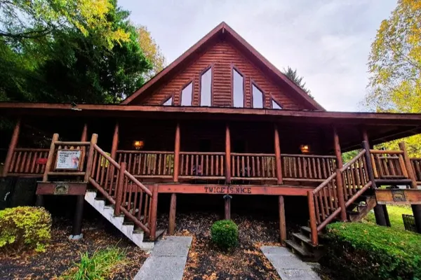 Photo 1 - Prospector - Pigeon Forge