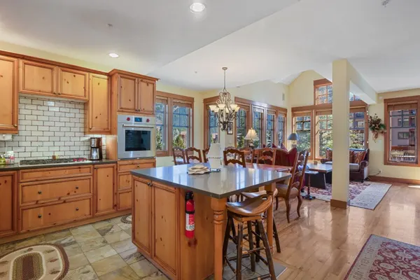 Photo 1 - Union Creek 4 Bedroom Townhome #124A