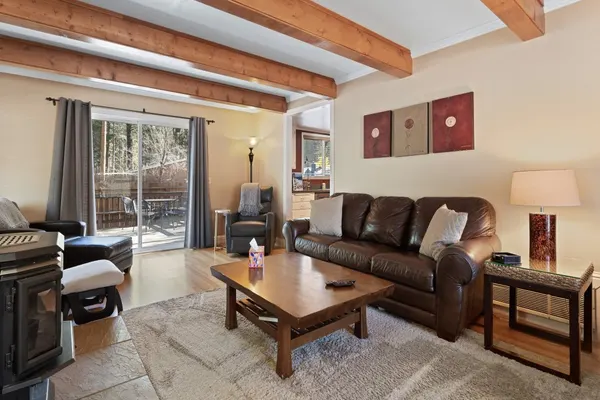 Photo 1 - HCH1075 - Glenwood Getaway