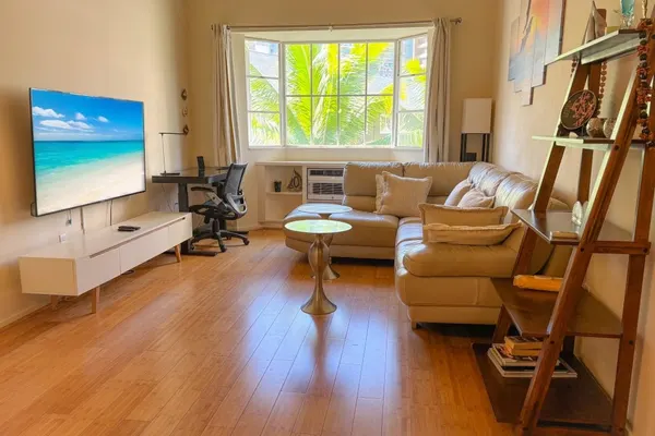 Photo 1 - Hawaii Oasis 2-Bedroom at The Cove Waikiki