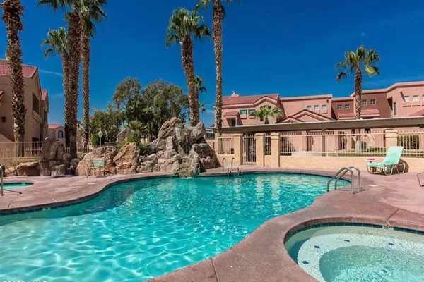 Photo 1 - Lakeshore Village Oasis