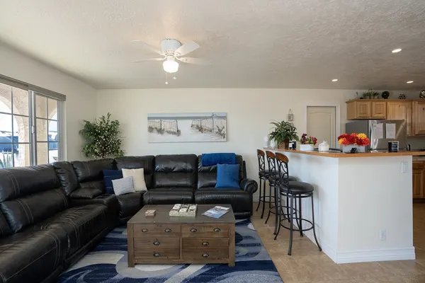 Photo 1 - Mescal Loop Hava-Getaway