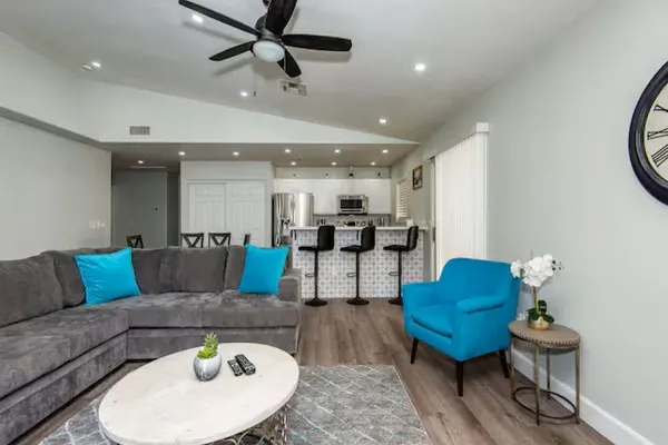 Photo 1 - Happy Days Sundrops Away