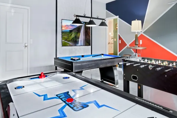 Photo 1 - Championsgate Resort 8 Bedroom Private Pool Home