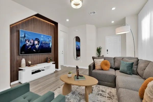 Photo 1 - Windsor Island Resort 5 Bedroom Private Pool Home